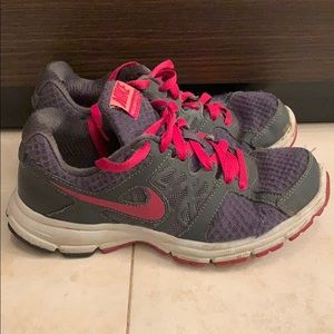 Nike Air Relentless 2 Athletic Shoe